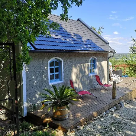 Barkoca Vendeghaz Holiday home *
